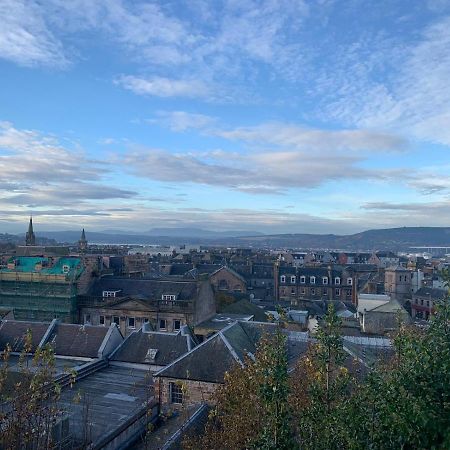 Hill House - Mews Town House, In A Quiet Private Close, In The City Centre Of Inverness. Eksteriør billede