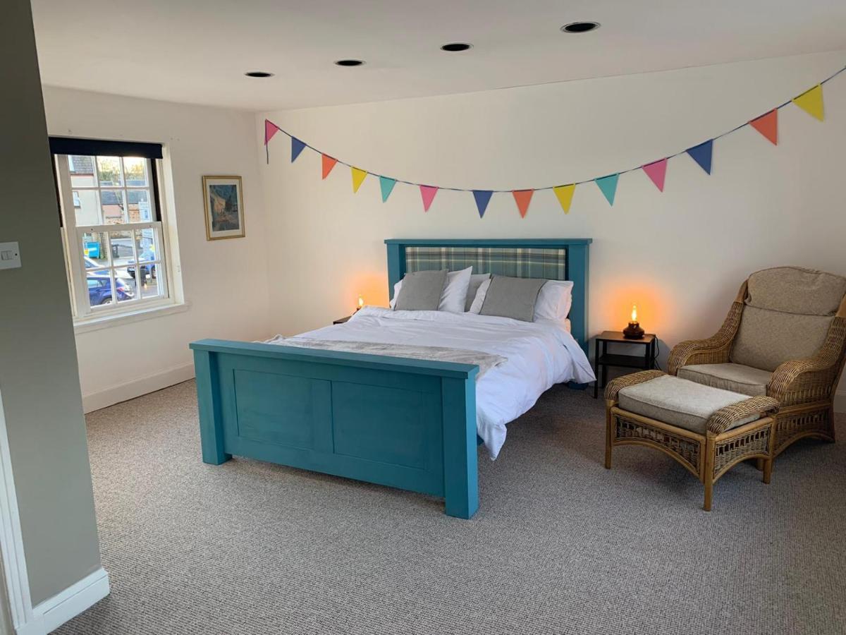 Hill House - Mews Town House, In A Quiet Private Close, In The City Centre Of Inverness. Eksteriør billede